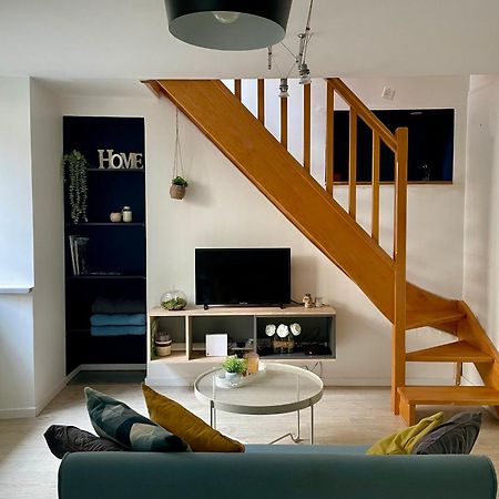 Besancon: Charmant Duplex Au Pied De La Citadelle Экстерьер фото